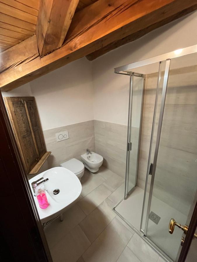 Chalet Blanc "La Mansarda" Courmayeur Luaran gambar