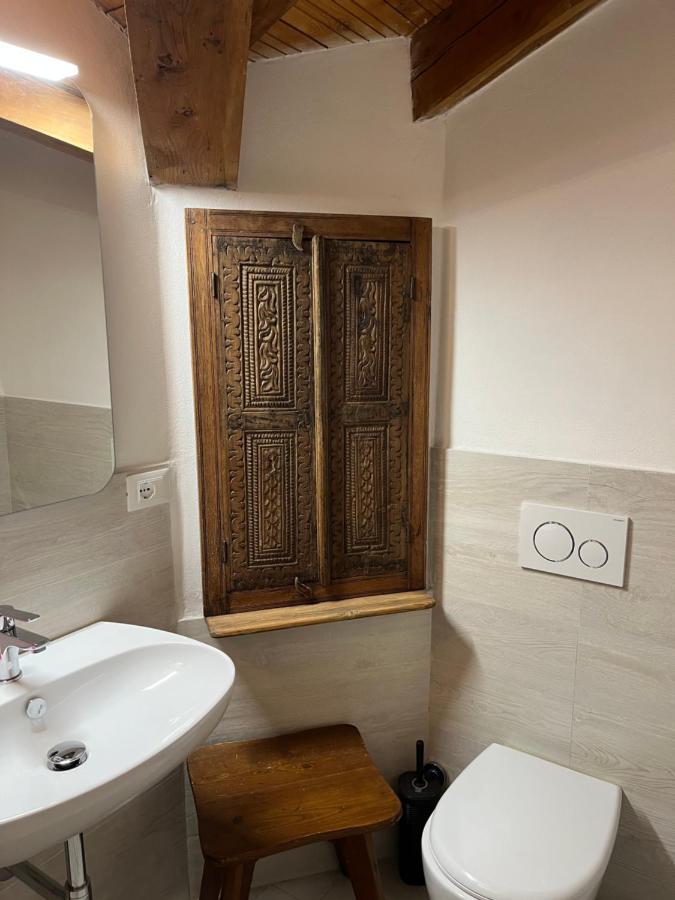 Chalet Blanc "La Mansarda" Courmayeur Luaran gambar